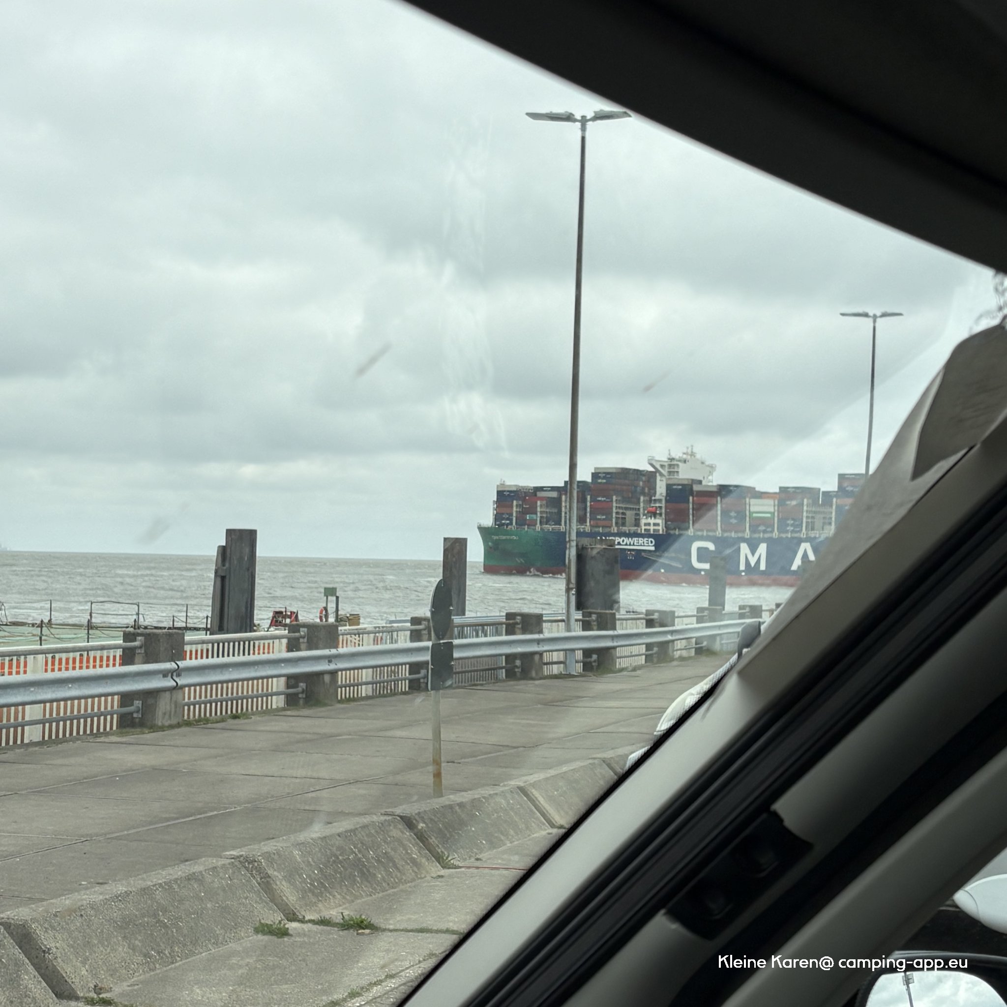 Stellplatz am Fährhafen Cuxhaven — Foto 3