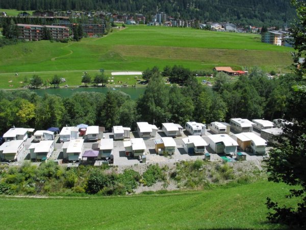 Wohnmobil- und Wohnwagenstellplatz, Camping Julia — Foto 3