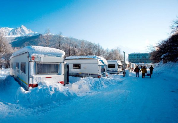 Wohnmobil- und Wohnwagenstellplatz, Camping Julia — Photo 2