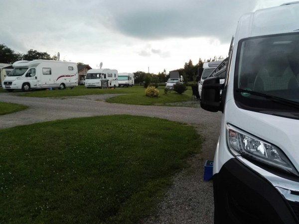 Reisemobilstellplatz Höhenblick Oberbrombach — Photo 6