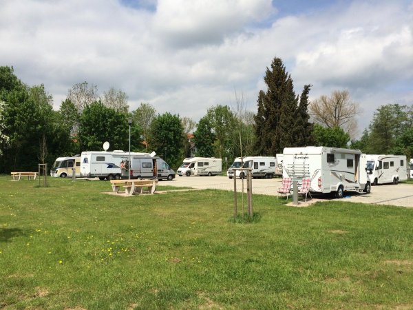 Stellplatz am Erlenstadtion Alsfeld — Photo 3