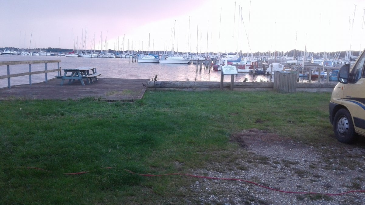 Marbæk Lystbådehavn  — 露营车营地 in Frederikssund