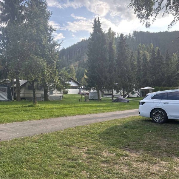 Farm Camping — Photo 5