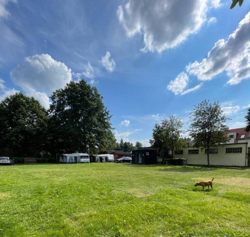 Osrodek Narcyz — Kamp yeri in Miedzywodzie