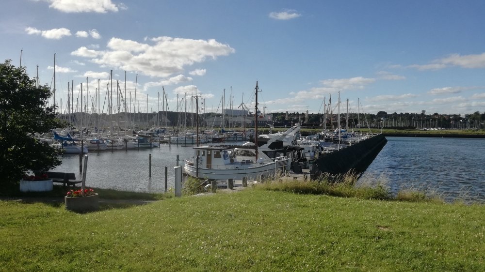 Stellplatz am Yachthafen Kolding — Campervan Site in Kolding