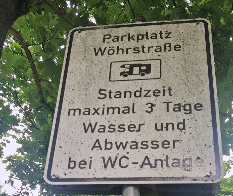 Stellplatz Griesstraße Altötting — Bobilplass in Altötting-Feldhütter