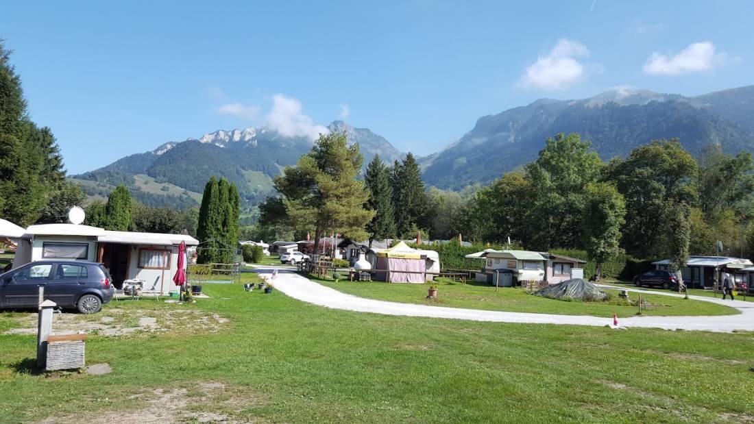Camping Haute Gruyère — Campingplads in Bas-Intyamon