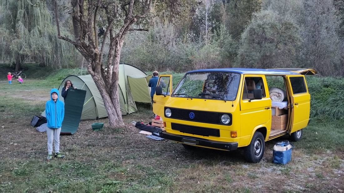 Swiss Plage — Місце для кемпінгу in Salgesch