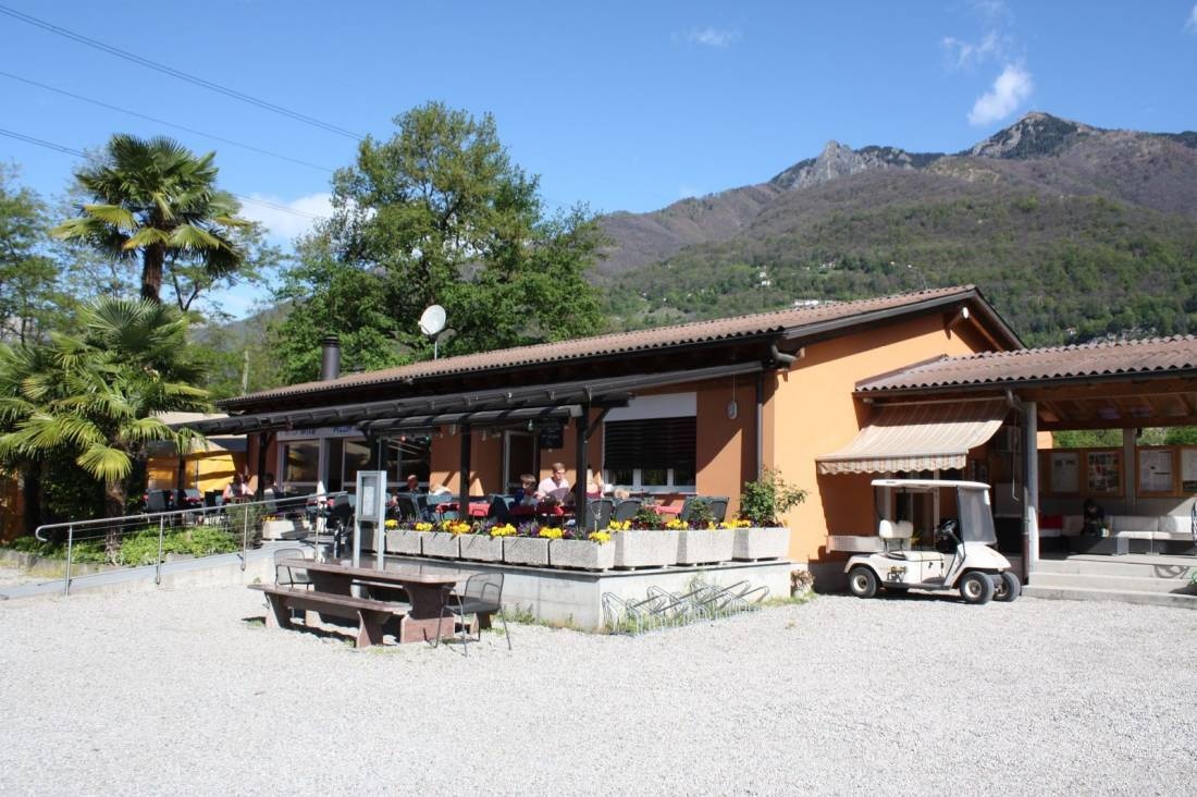 Camping Riarena — Camping Site in Cugnasco