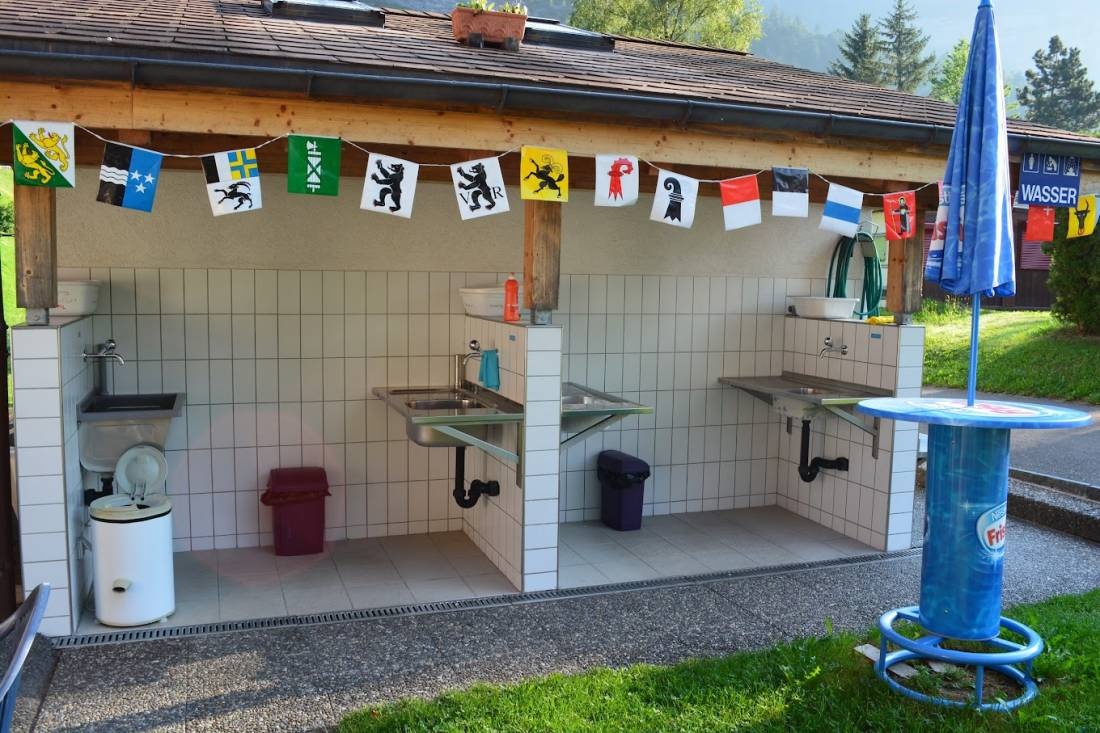 Camping Aareschlucht — Camping Site in Innertkirchen