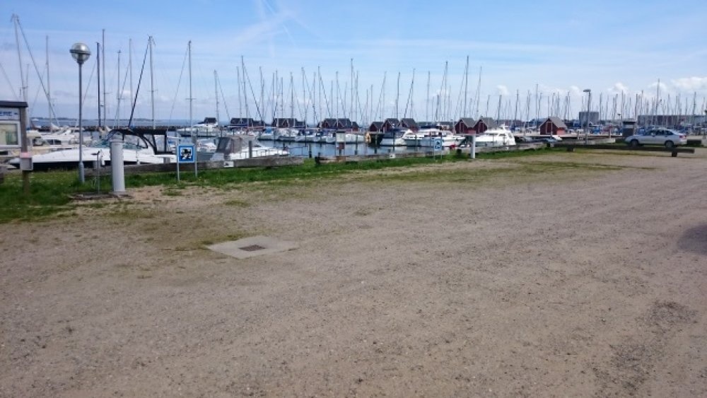 Autocamperplads Struer — Camperplads in Struer