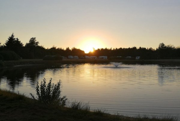 Thy Minicamping / Put & Take — Photo 6