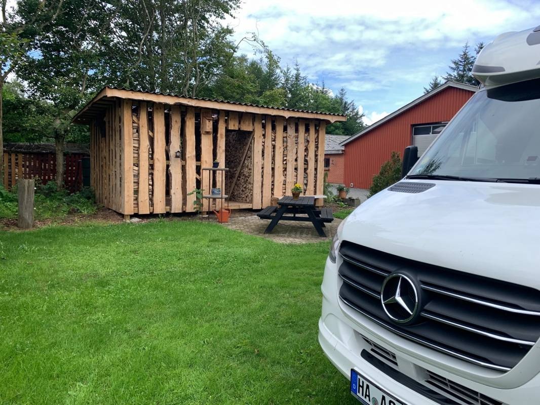 Übernachtungsparkplatz bei Fam. Faarkrog — Stellplatz in Roslev