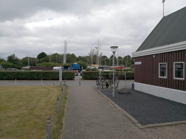 Stellplatz Egå Marina — Area Autocaravanas in Egå
