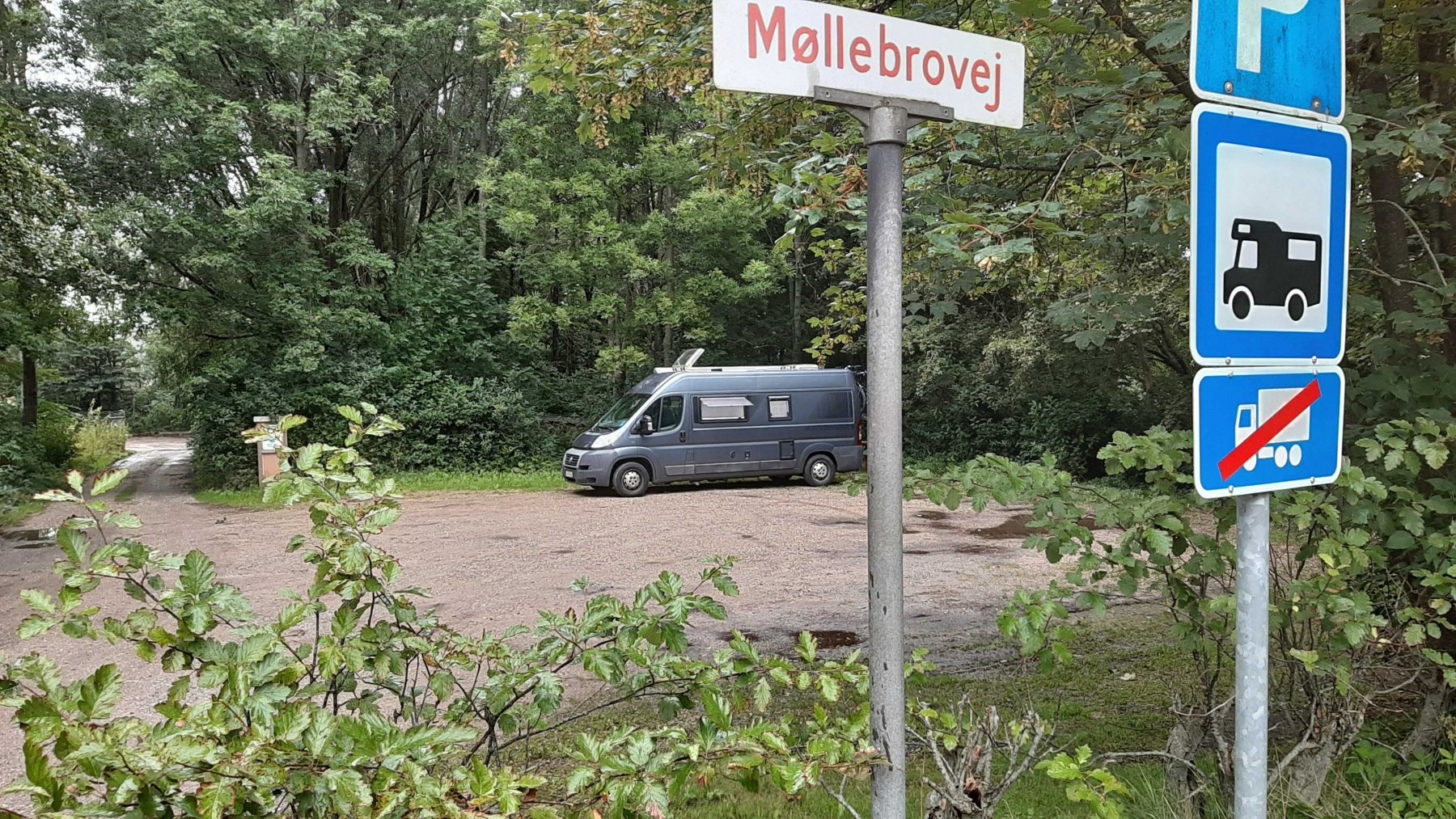 Stellplatz Klokkerholm — Camperplaats in Hjallerup