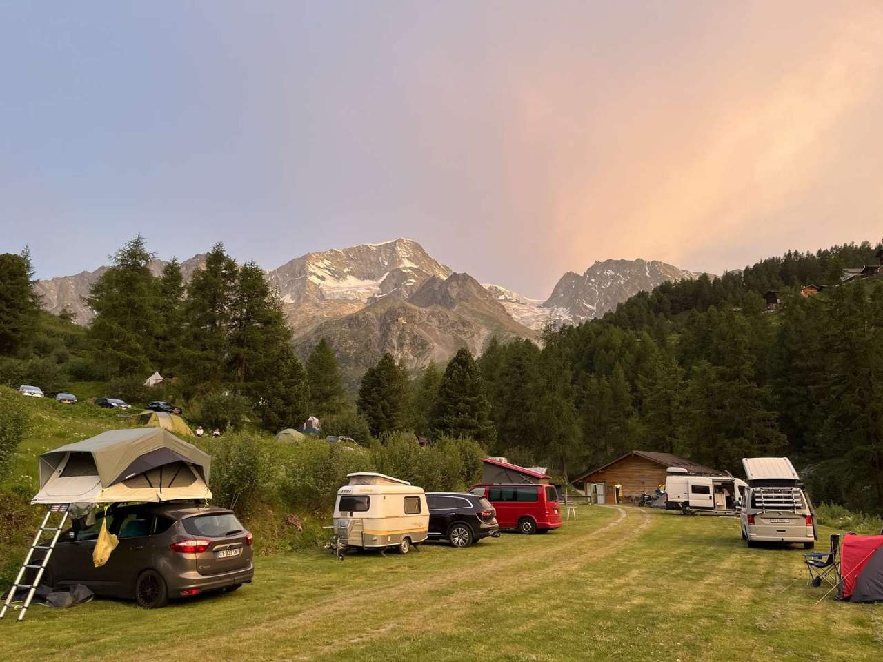 Camping Arolla — Camping Site in Evolène