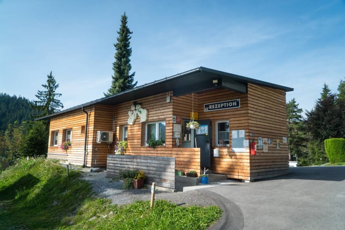 Camping Flims — Camping Site in Flims Waldhaus