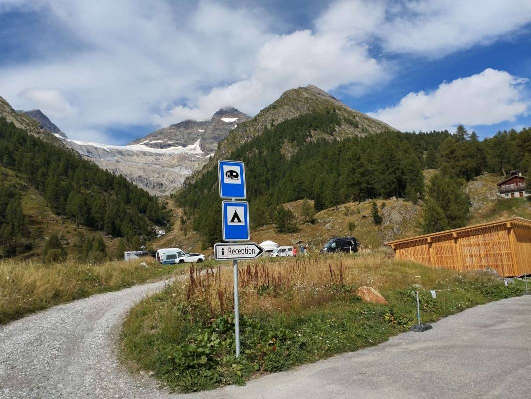 Gastro & Camping Fafleralp Lötschental — Camping in Blatten