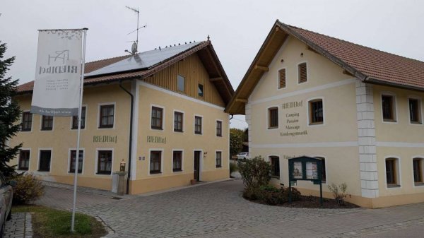 Riedlhof Hotel und Camping in Bad Füssing — Photo 5