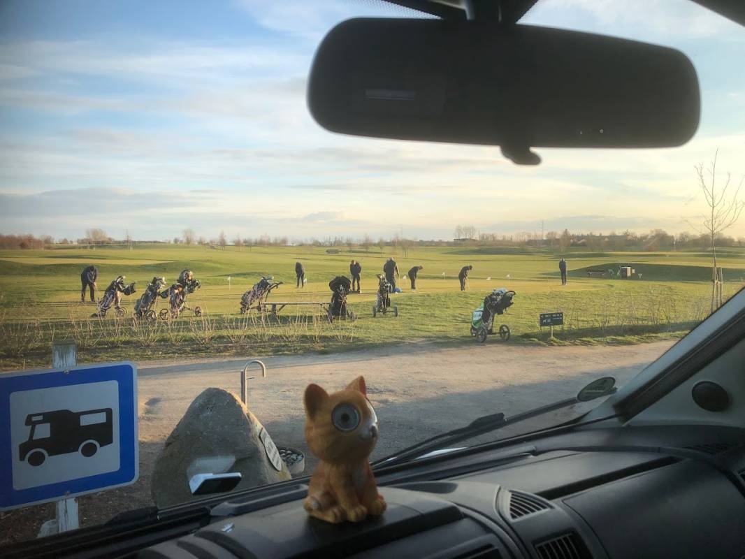 Vallø Golfcenter — 露营车营地 in Køge