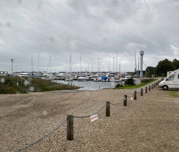 Aarøsund Lystbådehavn — Photo 5