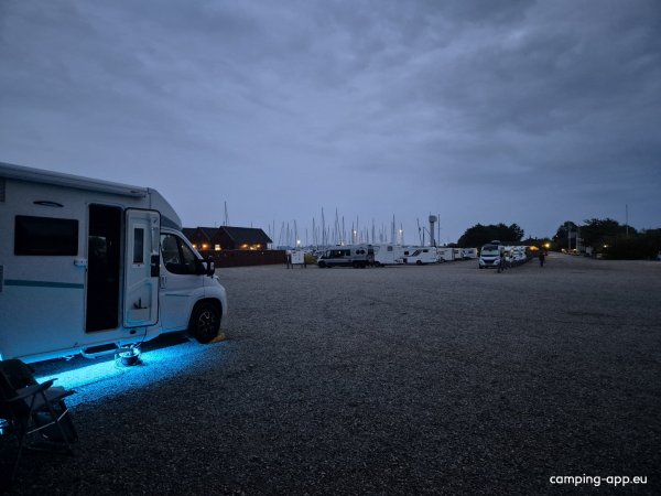 Aarøsund Lystbådehavn — Foto 6