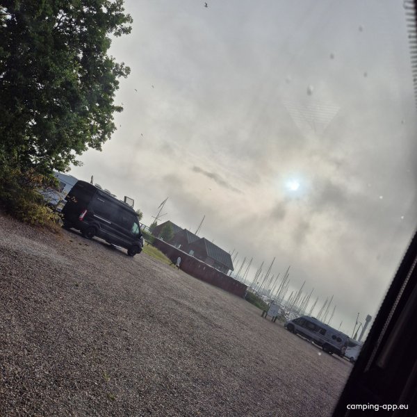 Aarøsund Lystbådehavn — Foto 5