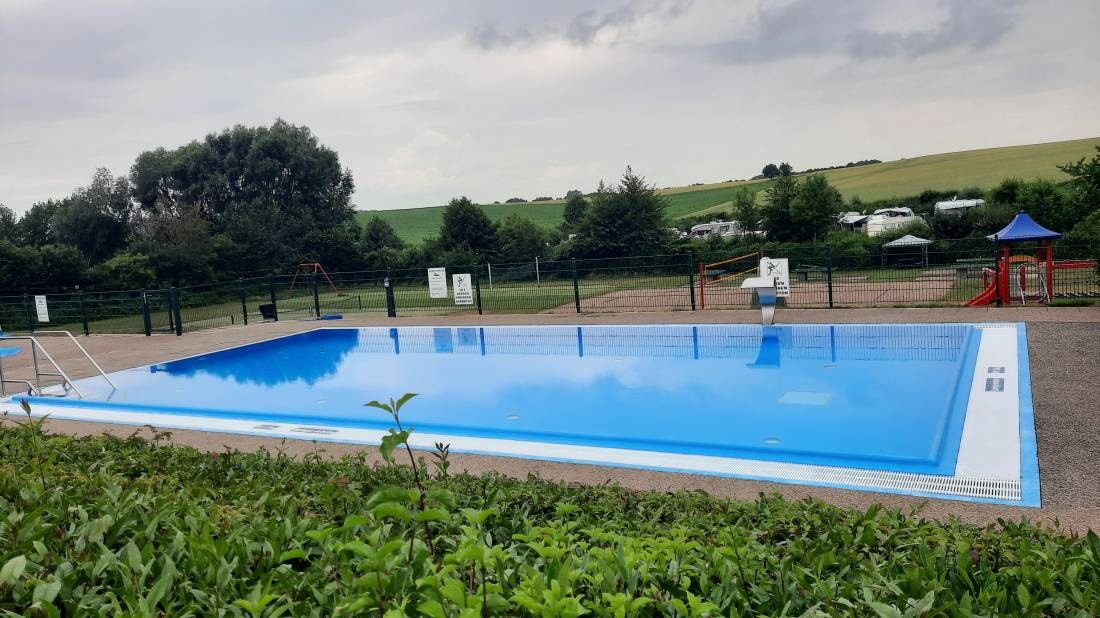FKK (naturist) Camping Hilsbachtal — Kemp in Sinsheim-Hilsbach