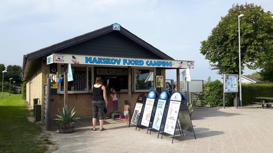 Nakskov Fjord Camping — Campingplass in Nakskov
