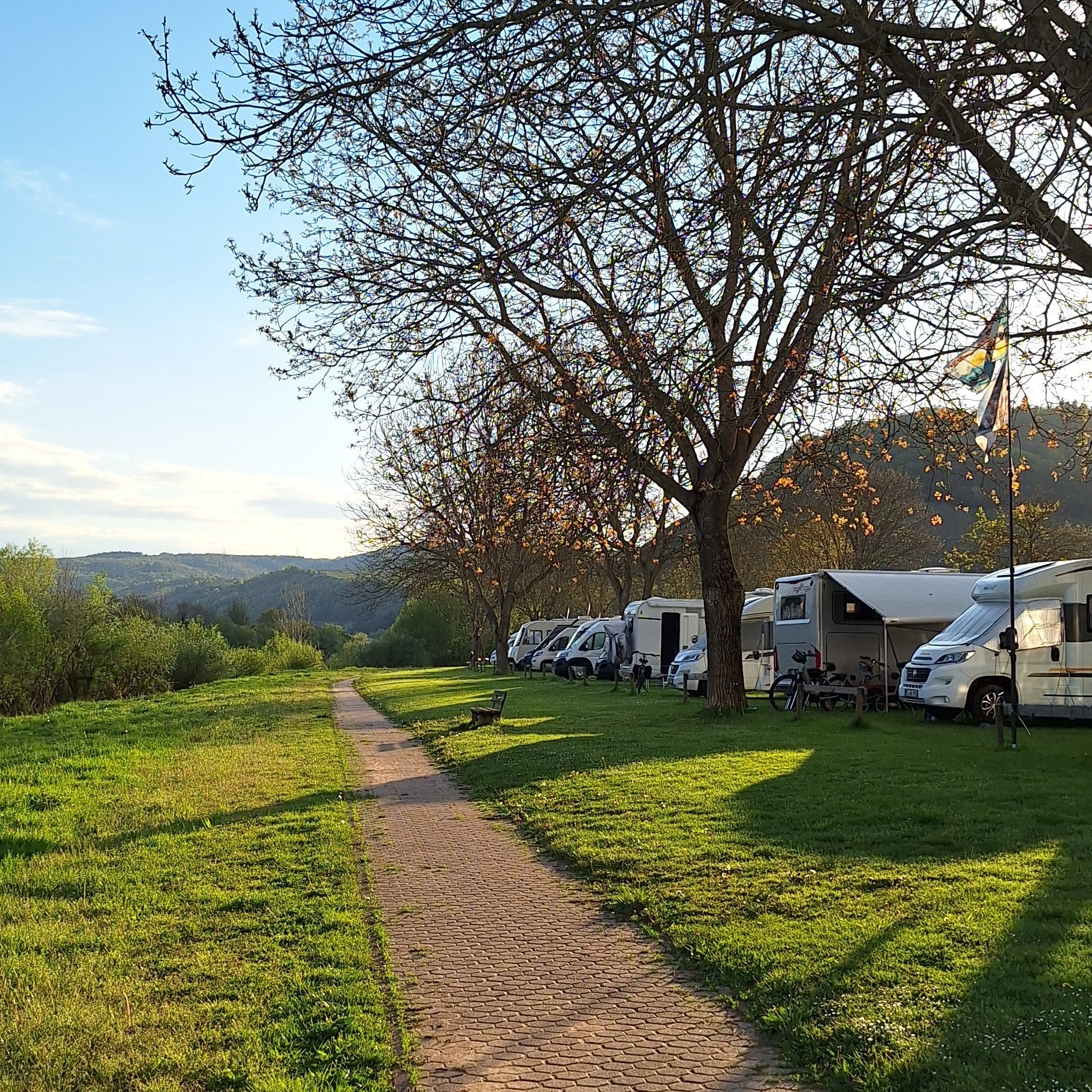 Reisemobilpark Klüsserath — Stellplatz in Klüsserath