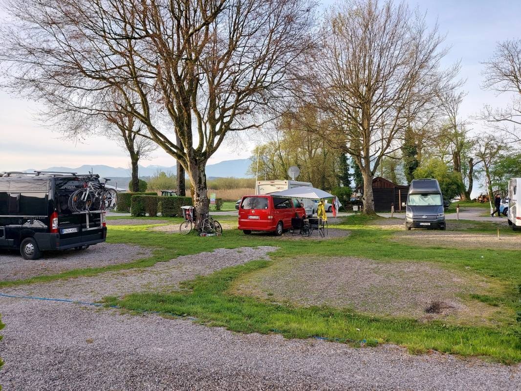 Chiemsee Strandcamping — Campingplatz in Chieming