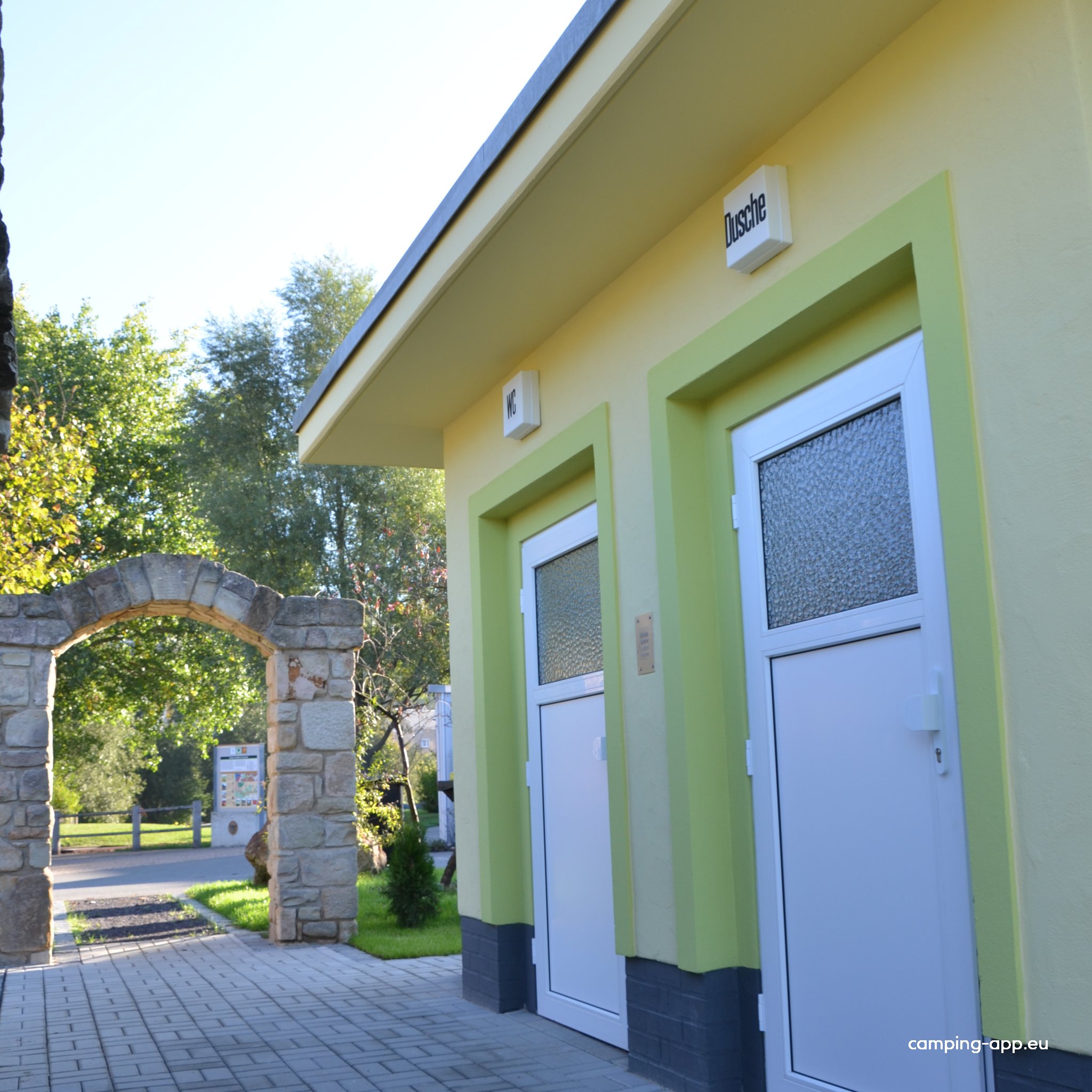 Wohnmobilhafen Gessenpark Gera — Photo 4