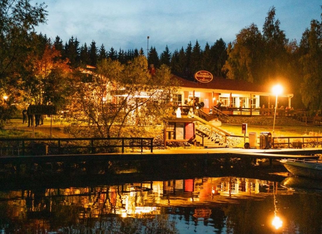SaimaaHoliday Oravi Caravan — Karavan Sitesi in Oravi
