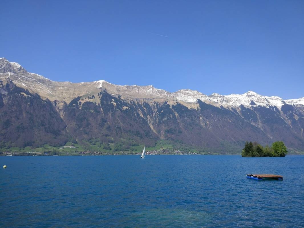 Camping Du Lac — Campingplatz in Iseltwald