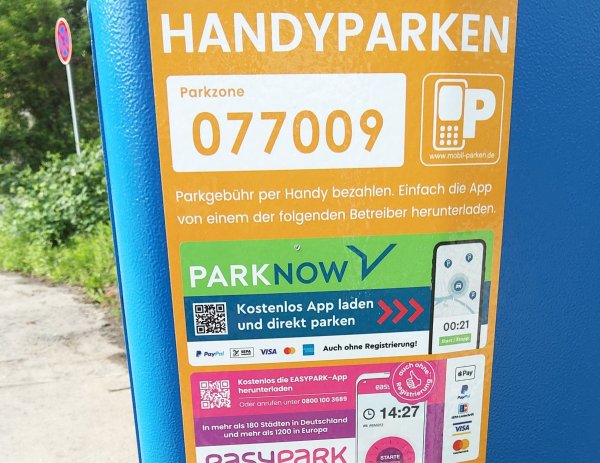 Übernachtungsparkplatz am Saaleufer Jena — Photo 2