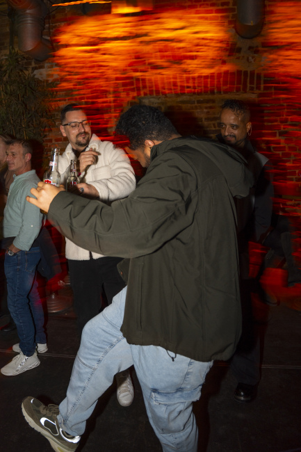 Foto 11 aus Ü30 DJ Bieler Gleis1 - 28.02.2026 - Professionelle Fotografie von LBRepresenting