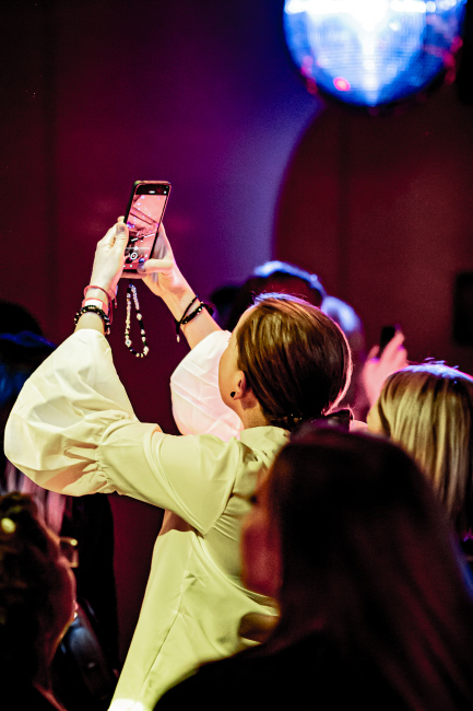 Foto 7 aus 90´s Event 10.01.2026 - Professionelle Fotografie von LBRepresenting