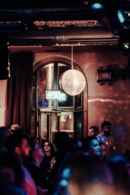 Foto 3 aus 90´s Event 10.01.2026 - Professionelle Fotografie von LBRepresenting