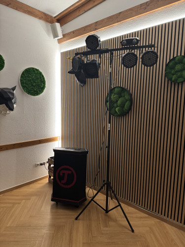 Bild dGArNr6DTy46lv5dIWiBADnuJceluYgwC2fyWCGZ