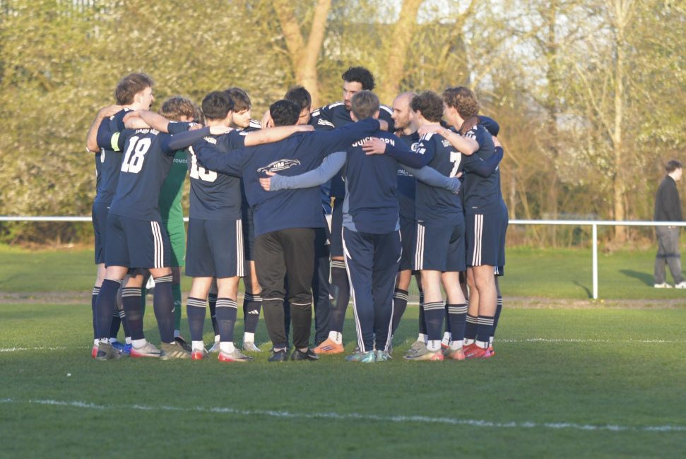 Foto 10 aus Meisterschaftsspiel am Freitagabend, d. 10.04.2026 beim TV Haseldorf - Professionelle Fotografie von UweLangeloh