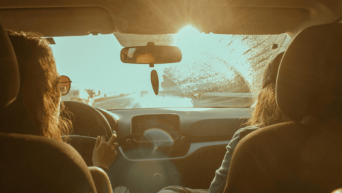 Manual czy automat? Jaki napęd lepiej sprawdzi się w 2025 roku?