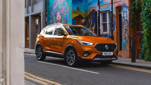 Duster kontra MG ZS – które tanie auto lepiej wypada w codziennej jeździe?