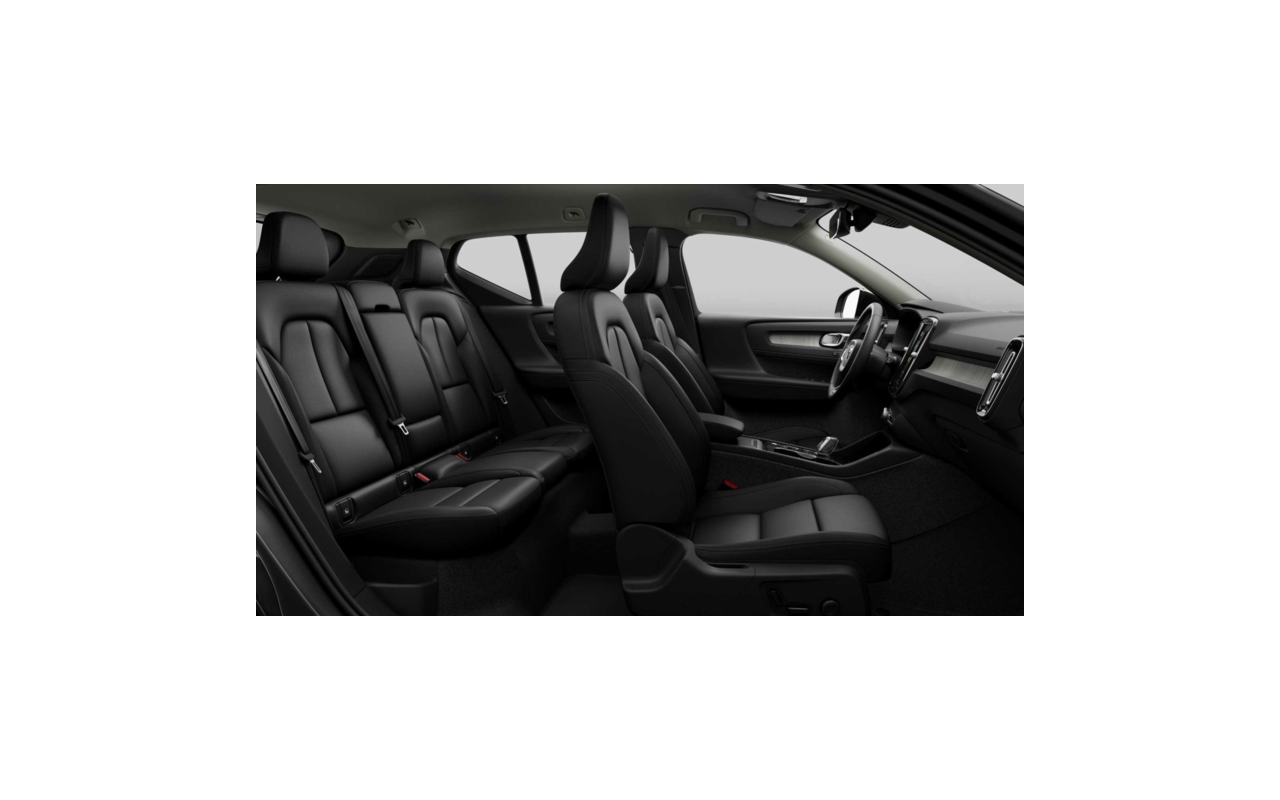 VOLVO XC40 Plus B3 Mild Hybrid