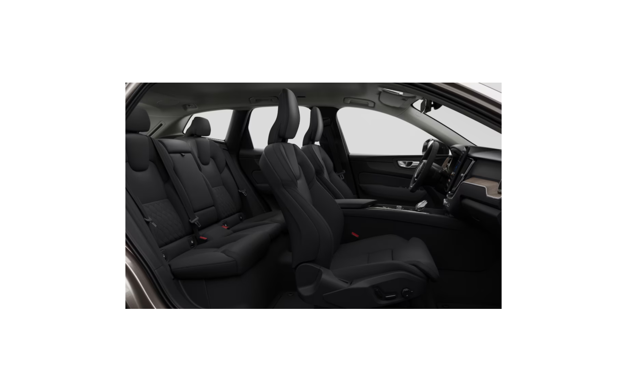 VOLVO XC60 Plus Dark B5