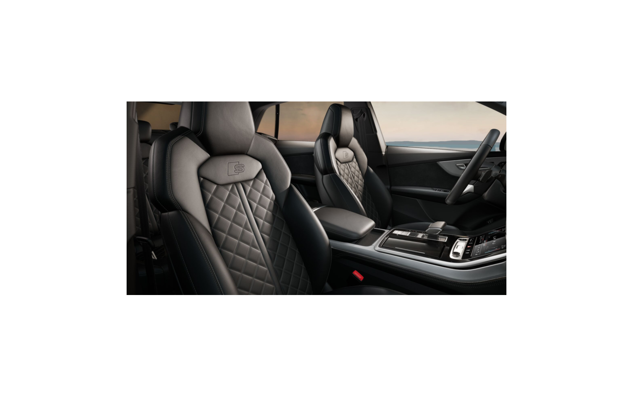AUDI Q8 Base 55 TFSI e quattro