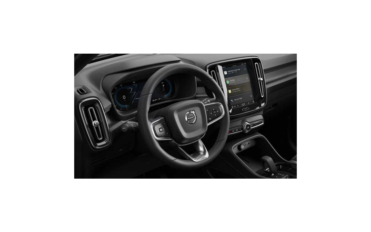 VOLVO XC40 Plus B3 Mild Hybrid