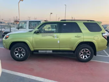 TOYOTA 4RUNNER TRD OFFROAD 4.0L 2023 MODEL