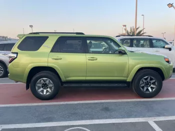 TOYOTA 4RUNNER TRD OFFROAD 4.0L 2023 MODEL