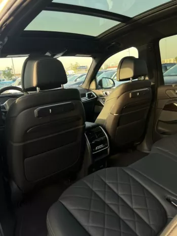 BMW X7 xDrive 40i 2023 FULL OPTION