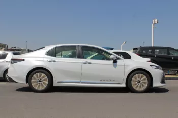 TOYOTA CAMRY GLE 2022 (EXPORT PRICE)